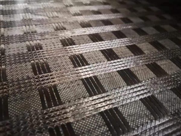 Fiberglass Geogrid Knitted With Nonwoven Geotextile - Image 2