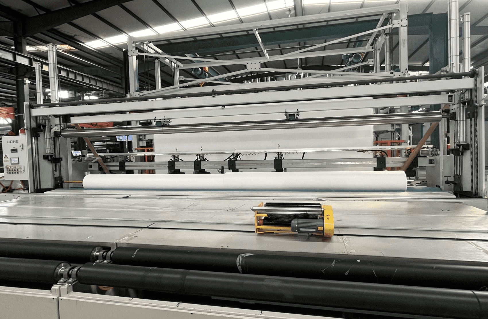 polyester continuous filament geotextile,non woven geotextile manufacturer,separation geotextile,soil stabilization fabric