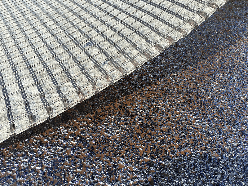 knitted fiberglass geogrid,nonwoven geotextile composite,soil stability geocomposite,drainage filter composite