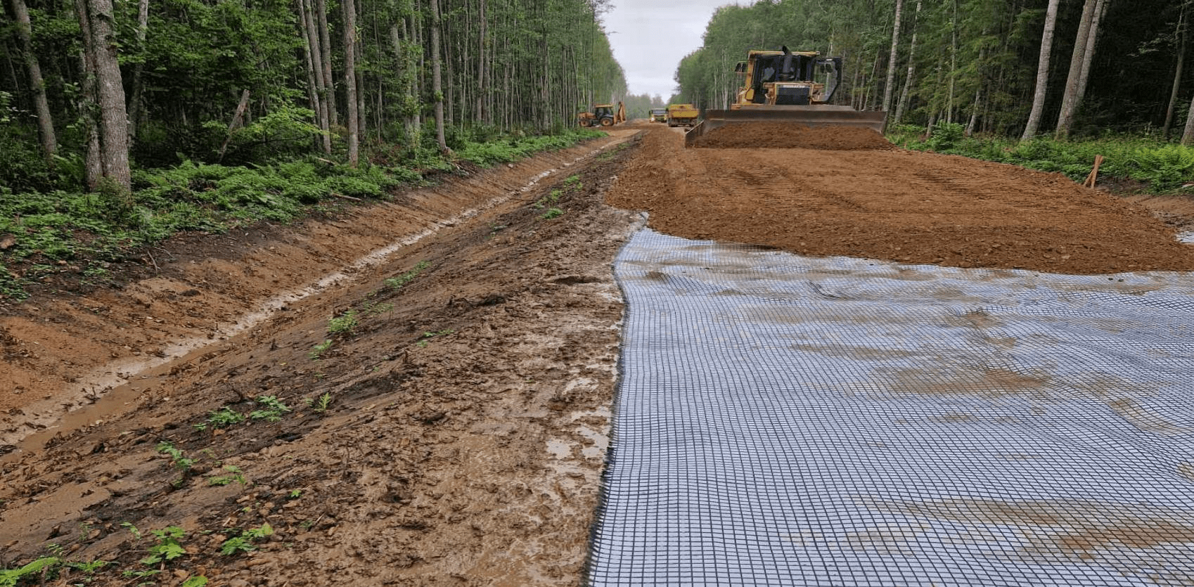 polyester geogrid composite,non-woven geotextile,filtration geocomposite,drainage geocomposite,soil stabilization