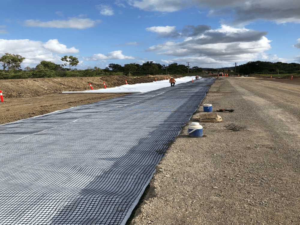 PP geogrid composite,non-woven geotextile,filtration geocomposite,drainage composite,soil separation grid