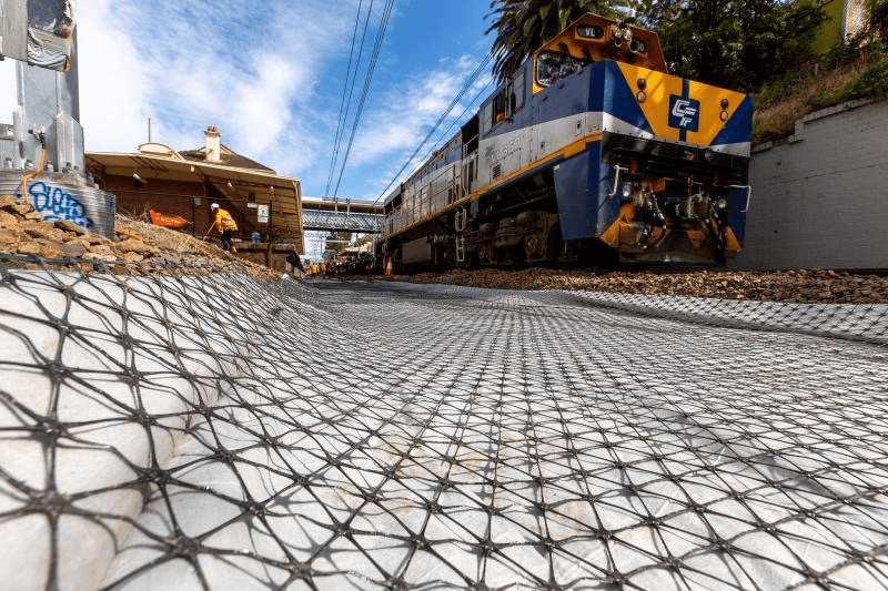 PP triaxial geogrid,triaxial geogrid manufacturer,load distribution geogrid,ground stabilization grid