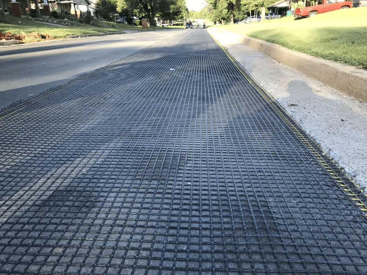 fiberglass geogrid supplier,road reinforcement geogrid,pavement stabilization grid,high strength fiberglass geogrid