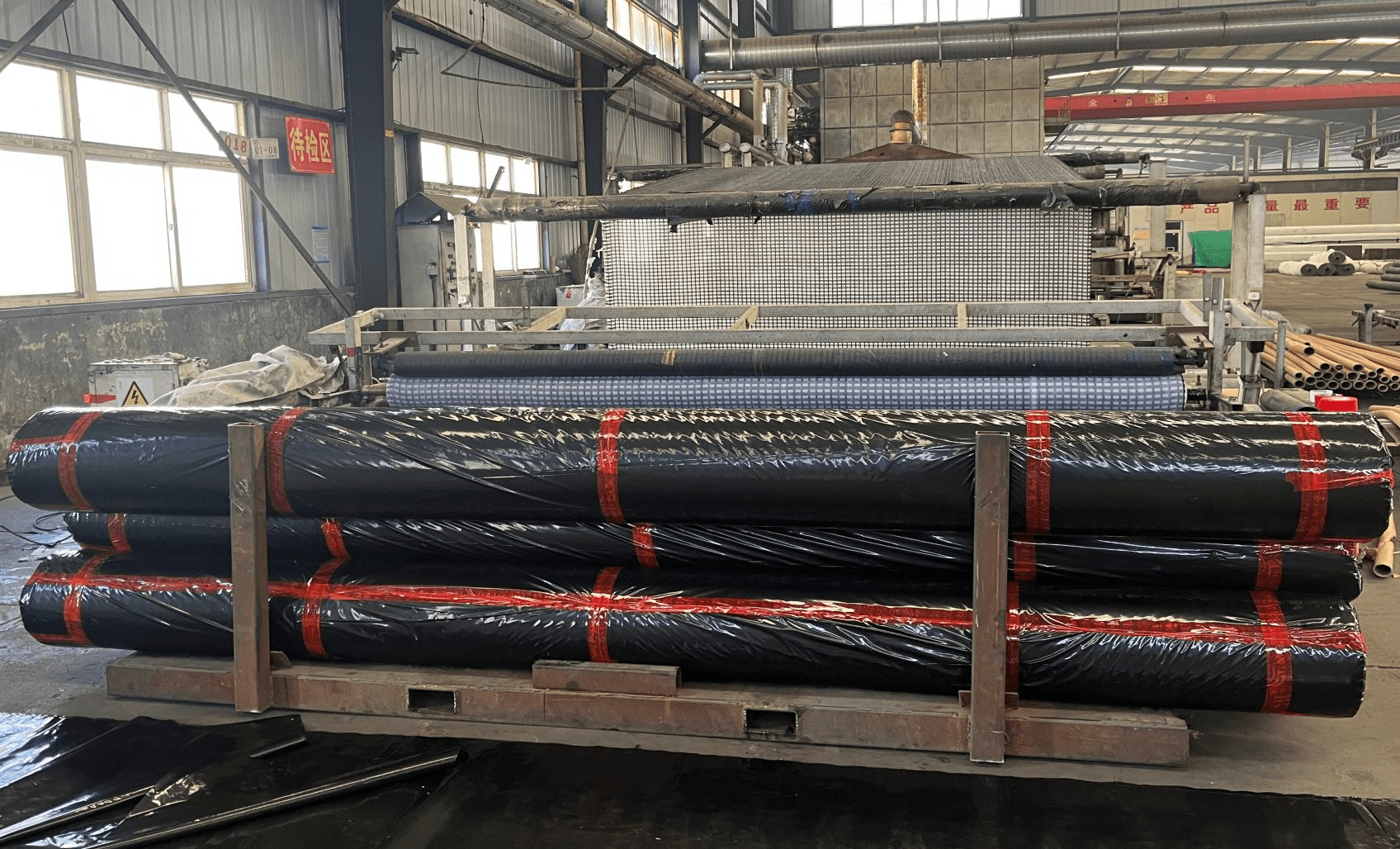 fiberglass geogrid composite,nonwoven geotextile composite,filtration geocomposite,drainage geocomposite,soil reinforcement
