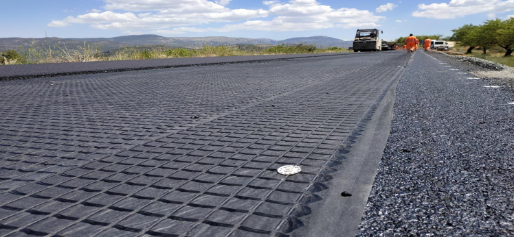 Asphalt Pavement Reinforcement Grid