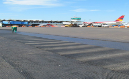 343b9b8e-5a9d-4d4d-b20a-e5a308439307